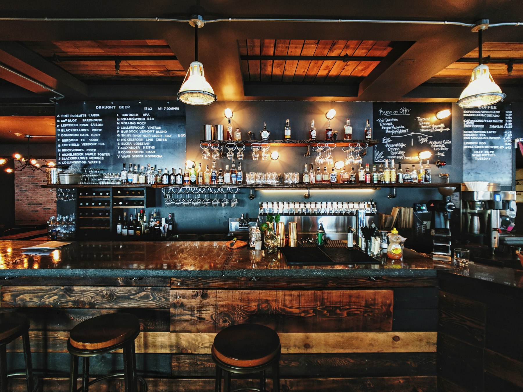 1 Two 3 Lounge Bar